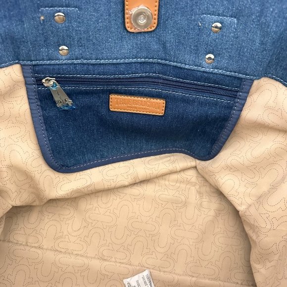 NWT True Religion Washed Navy Denim Large Tote - Picture 10 of 13